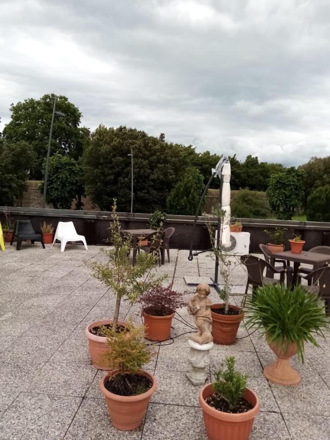 Bed and Breakfast Binario 5 Lucca Exteriér fotografie